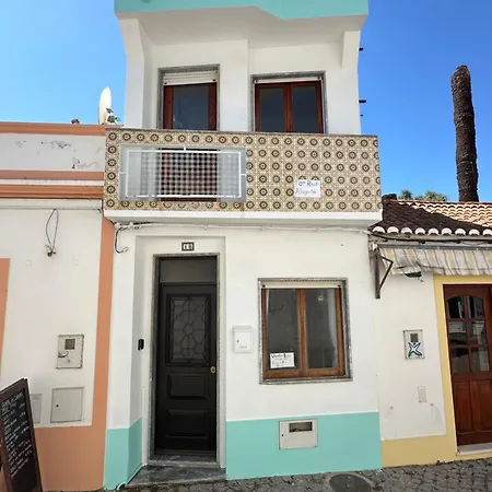 Natalie's Tiny House- 6 Minutes From The Beach! Holiday home Odeceixe