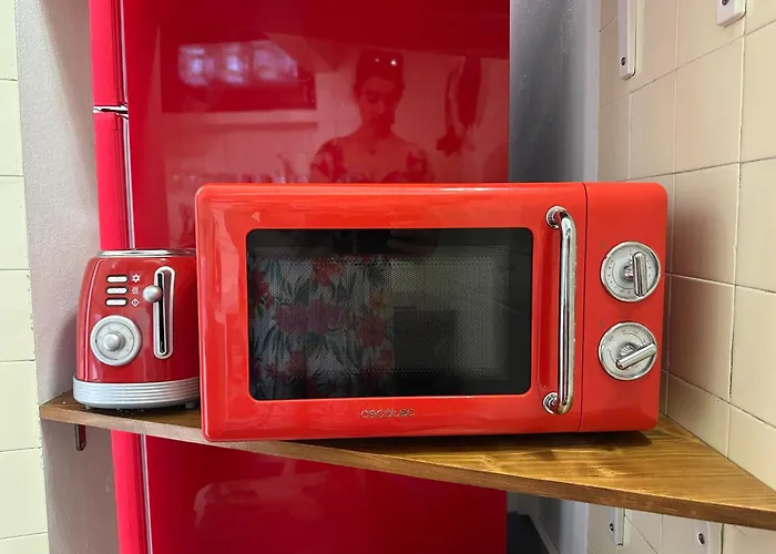 Natalie's Tiny House- 6 Minutes From The Beach! Odeceixe